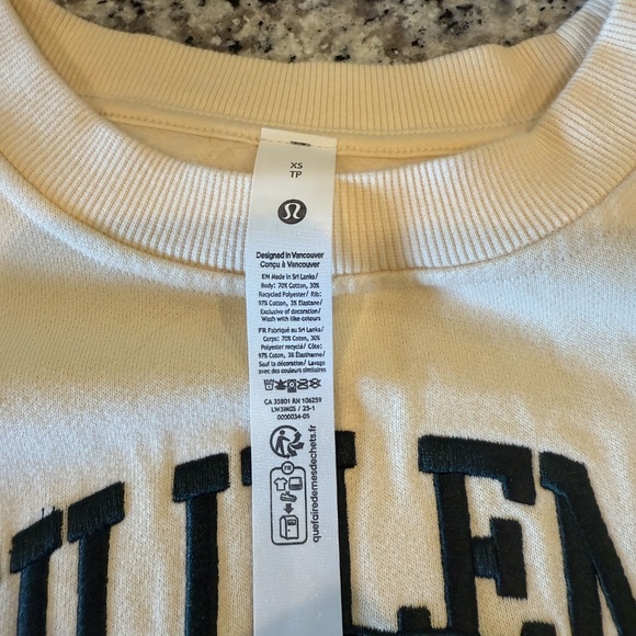 Lululemon Perfectly Oversized Crew Graphic Sweatshirt - XS - Picture 2 of 4
